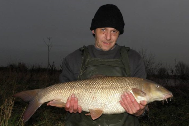 big river trent barbel.png